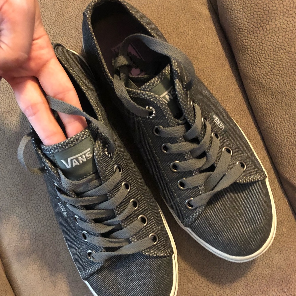 Nice Grey Vans Women’s Size 6